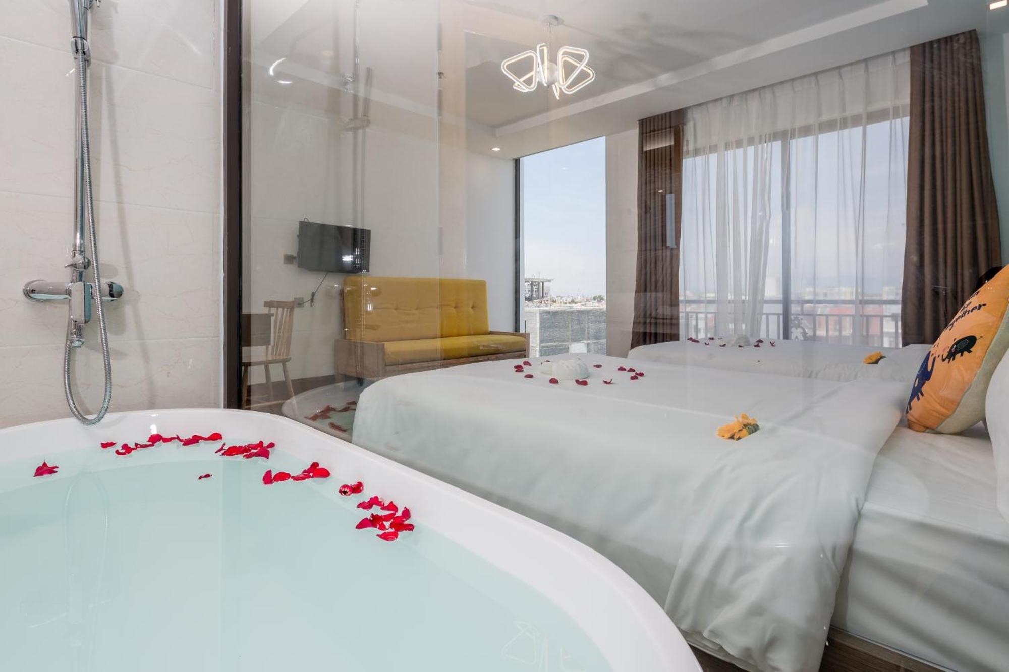 Danang Beach Hotel Екстер'єр фото